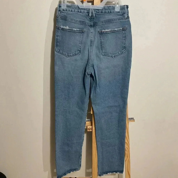 Good American Women’s Good Boy Twisted Slit Jeans Slit hem jeans size 6/28 - Picture 7 of 10